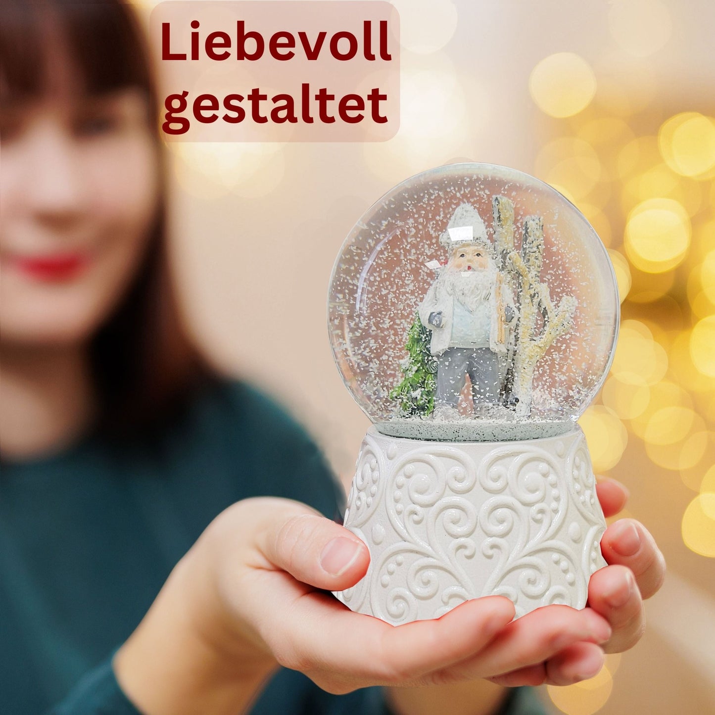 Edle Schneekugel Santa weiß auf weißem Porzellansockel 100 mm Durchmesser mit Spieluhr - Schneekugelhaus
