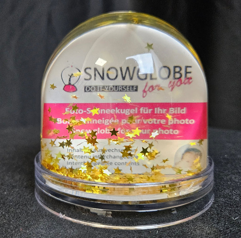 Foto-Schneekugel groß mit transparentem Sockel - goldene Sterne - Schneekugelhaus