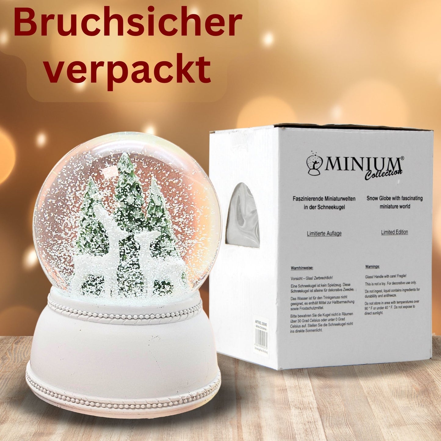 Nostalgische Schneekugel 2 Rehe vor Tannenbäumen auf Sockel weiß Nostalgie 100 mm Durchmesser mit Spieluhr - Schneekugelhaus