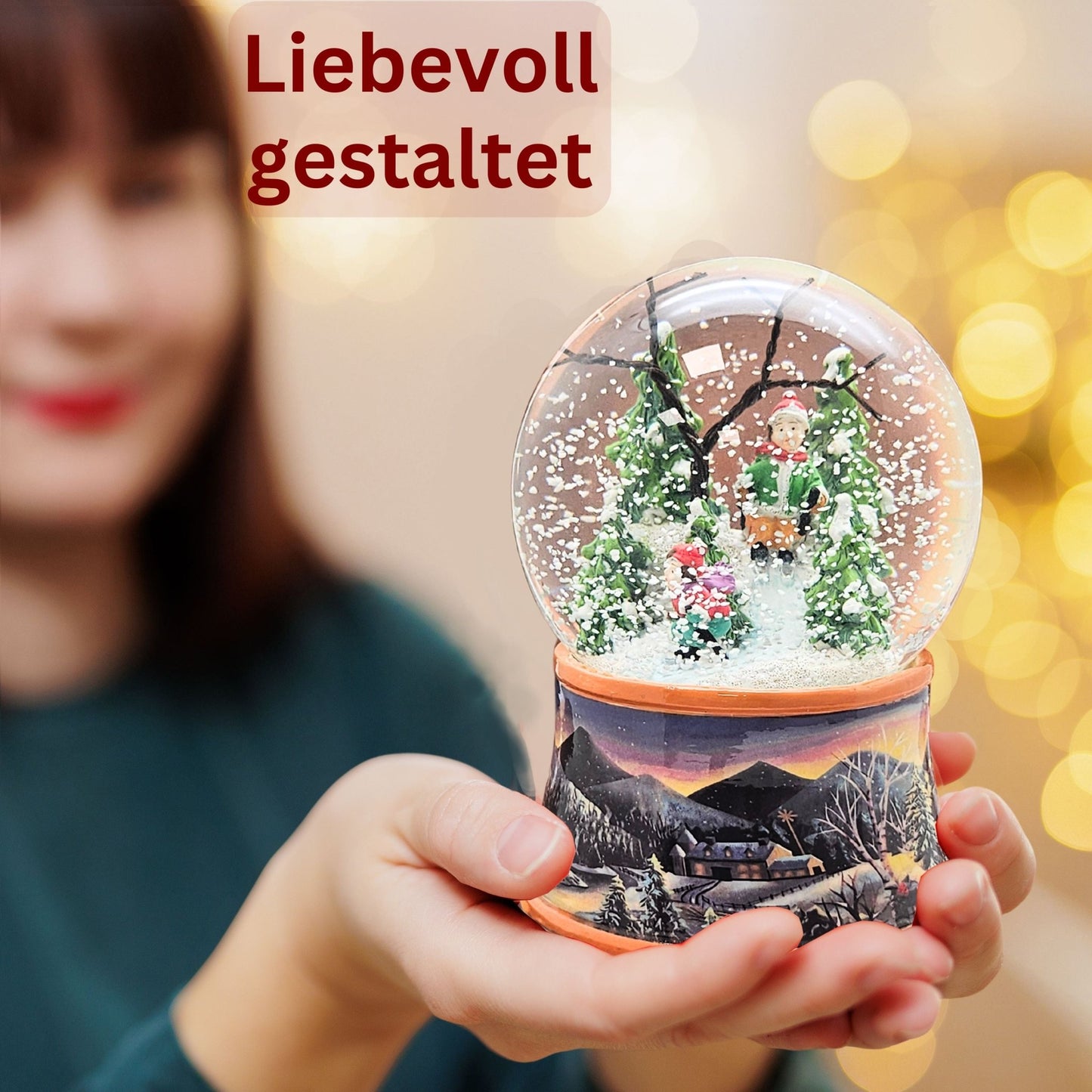 Nostalgische Schneekugel Skifahrer schmücken auf Sockel Winterlandschaft ocker 100 mm Durchmesser mit Spieluhr - Schneekugelhaus