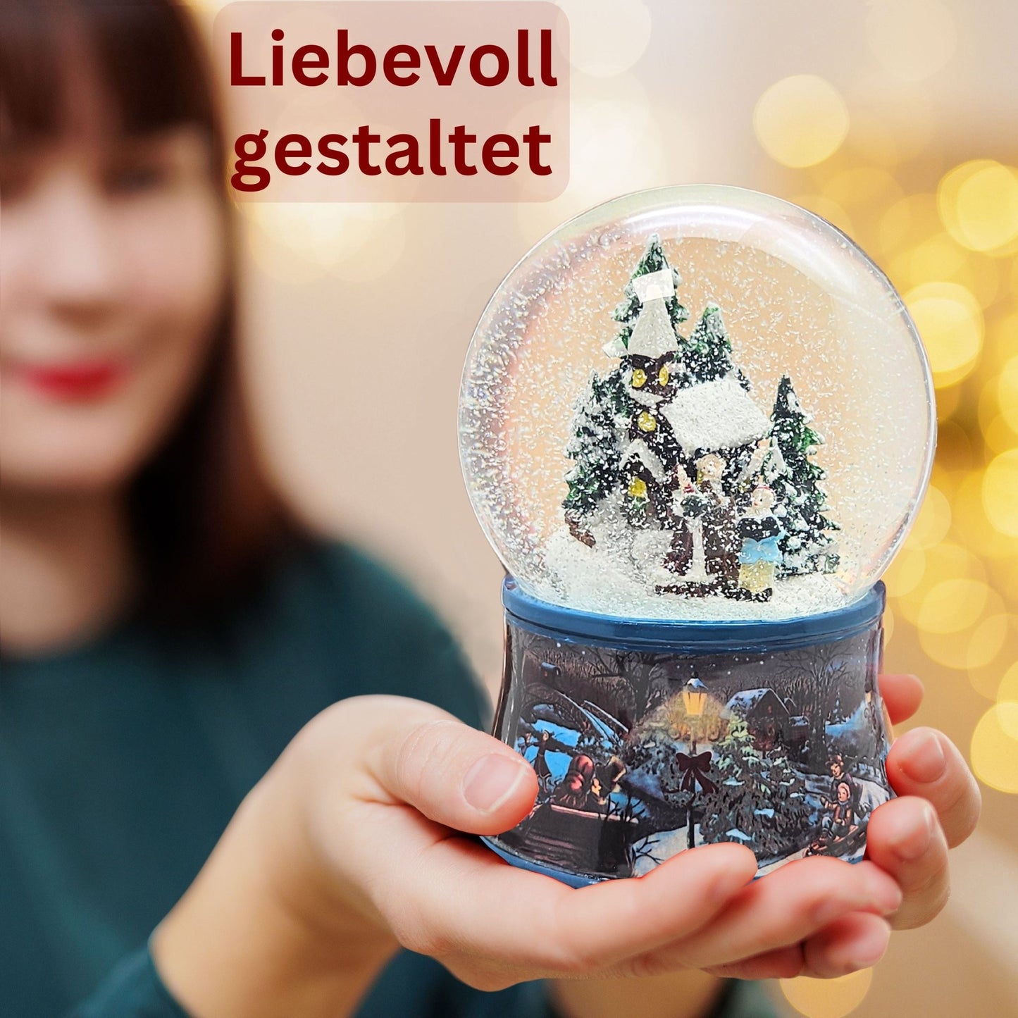 Schneekugel Romantischer Winterspaziergang auf Sockel nostalgischer Weihnachtsmarkt mit Spieluhr - Schneekugelhaus
