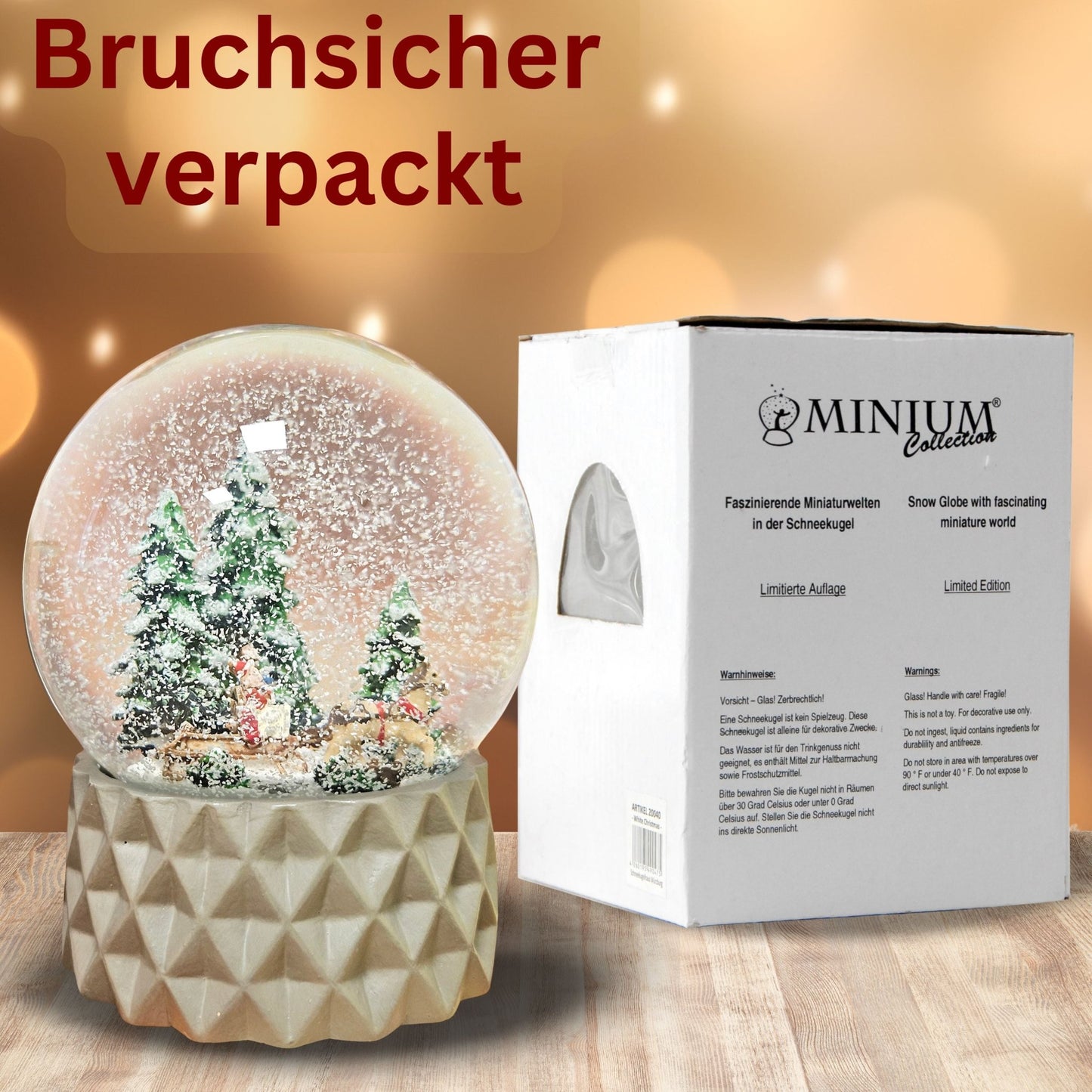 Schneekugel Schlittenfahrt auf Sockel sand farben kubisch "PURE - Line" 10 cm Durchmesser - Schneekugelhaus