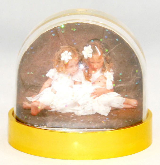 Foto-Schneekugel groß mit gold Sockel und Glitzer – Einzelverpackung - Schneekugelhaus