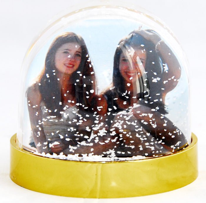 Foto-Schneekugel groß mit gold Sockel und Schnee – Einzelverpackung - Schneekugelhaus