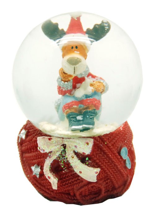 Mini-Schneekugel Weihnachtselch auf Strick-Sockel – mit Plüschtier - Schneekugelhaus