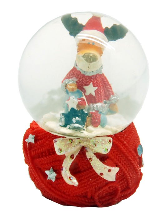 Mini-Schneekugel Weihnachtselch auf Strick-Sockel – mit Stern - Schneekugelhaus