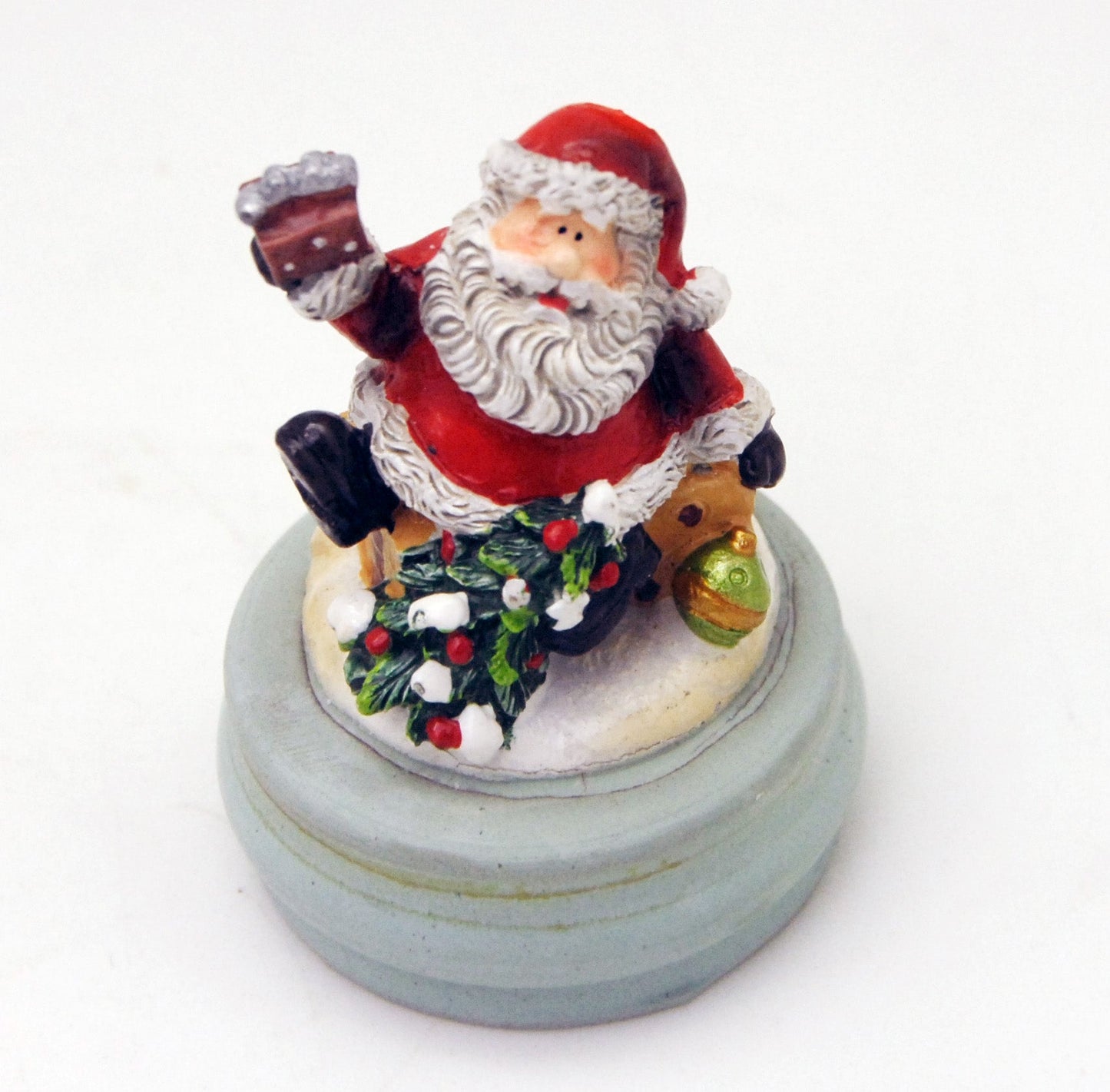 Modell für 3D-Schneekugel - Santa Weihnachtsmann mit Geschenk - für 65mm Kugel - Schneekugelhaus