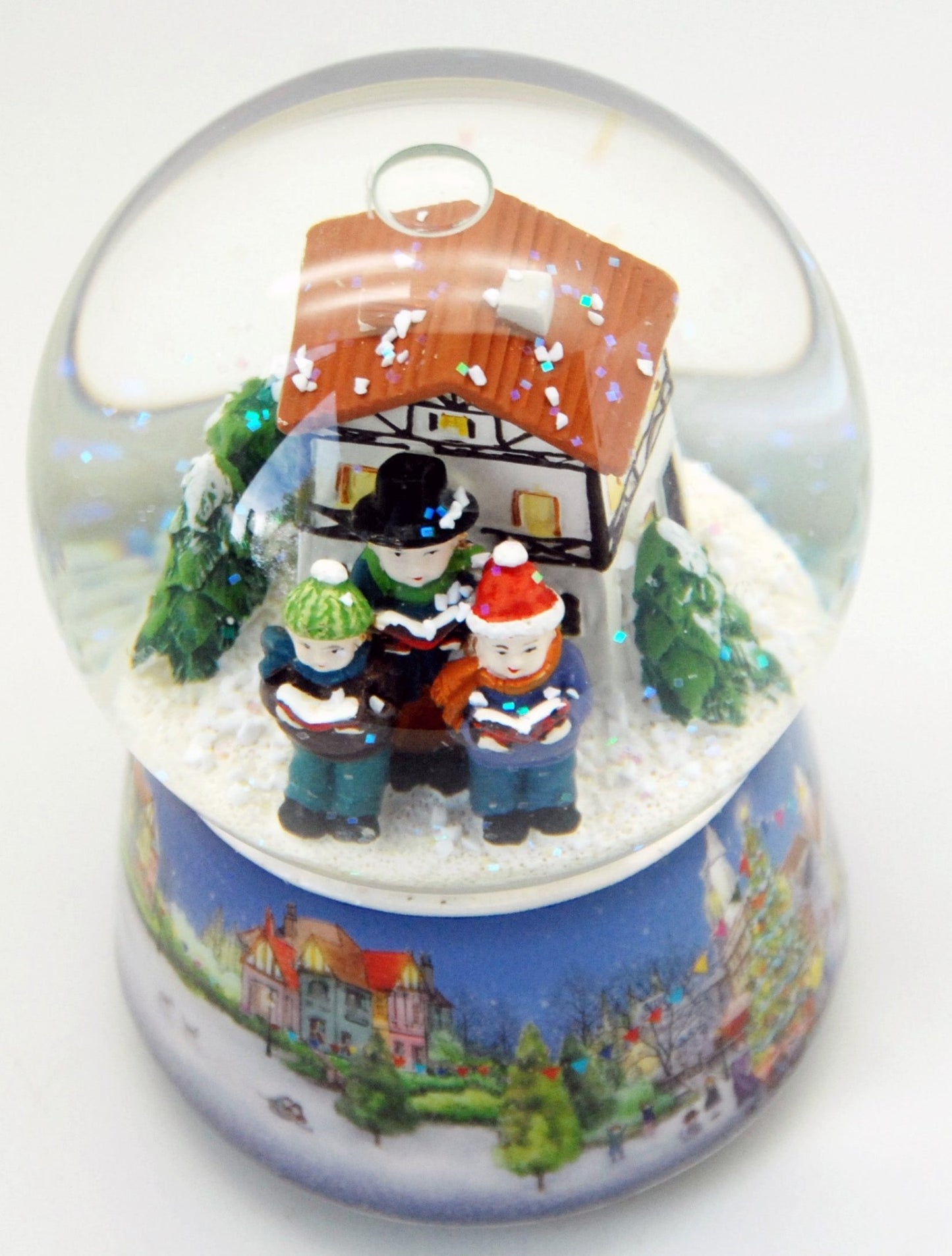 Nostalgie-Schneekugel Adventssinger auf Weihnachtsmarkt mit Musikspieluhr Stille Nacht Heilige Nacht - Luftblase - Schneekugelhaus