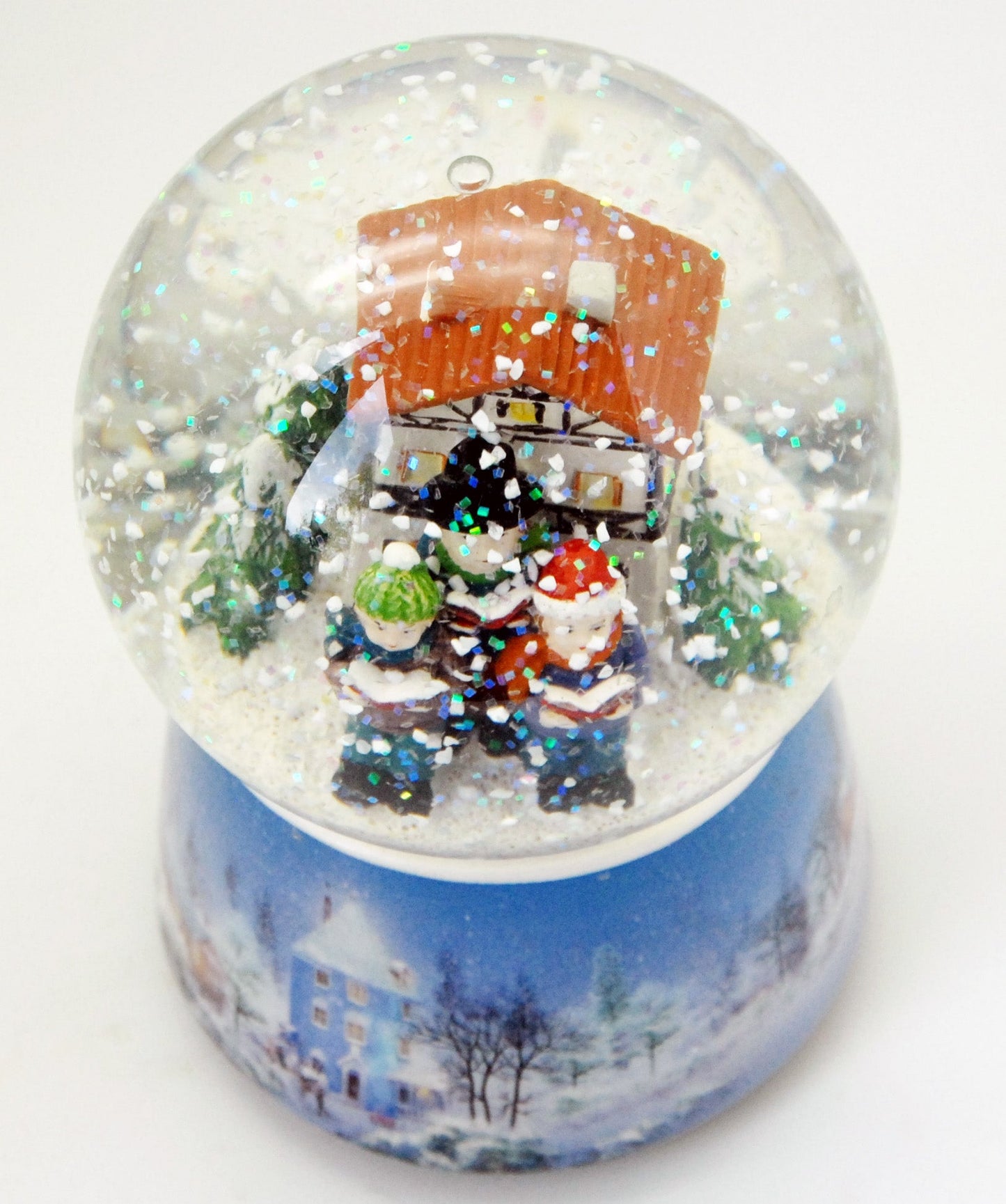Nostalgie-Schneekugel Adventssinger in Winterlandschaft mit Musikspieluhr "Stille Nacht - Heilige Nacht" - Luftblase - Schneekugelhaus