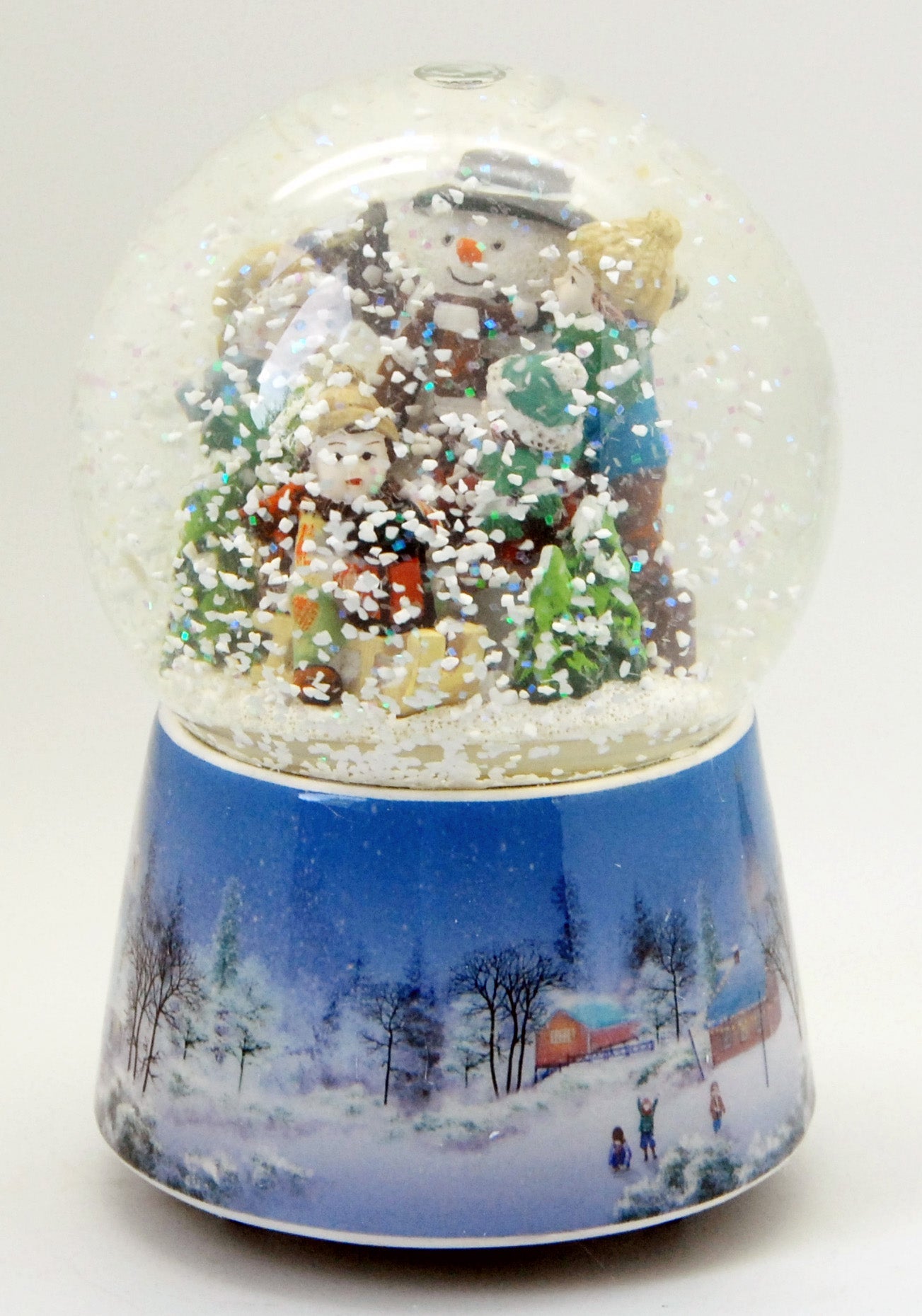 Nostalgie-Schneekugel Schneemann bauen mit Musikspieluhr "White Christmas"- Luftblase - Schneekugelhaus