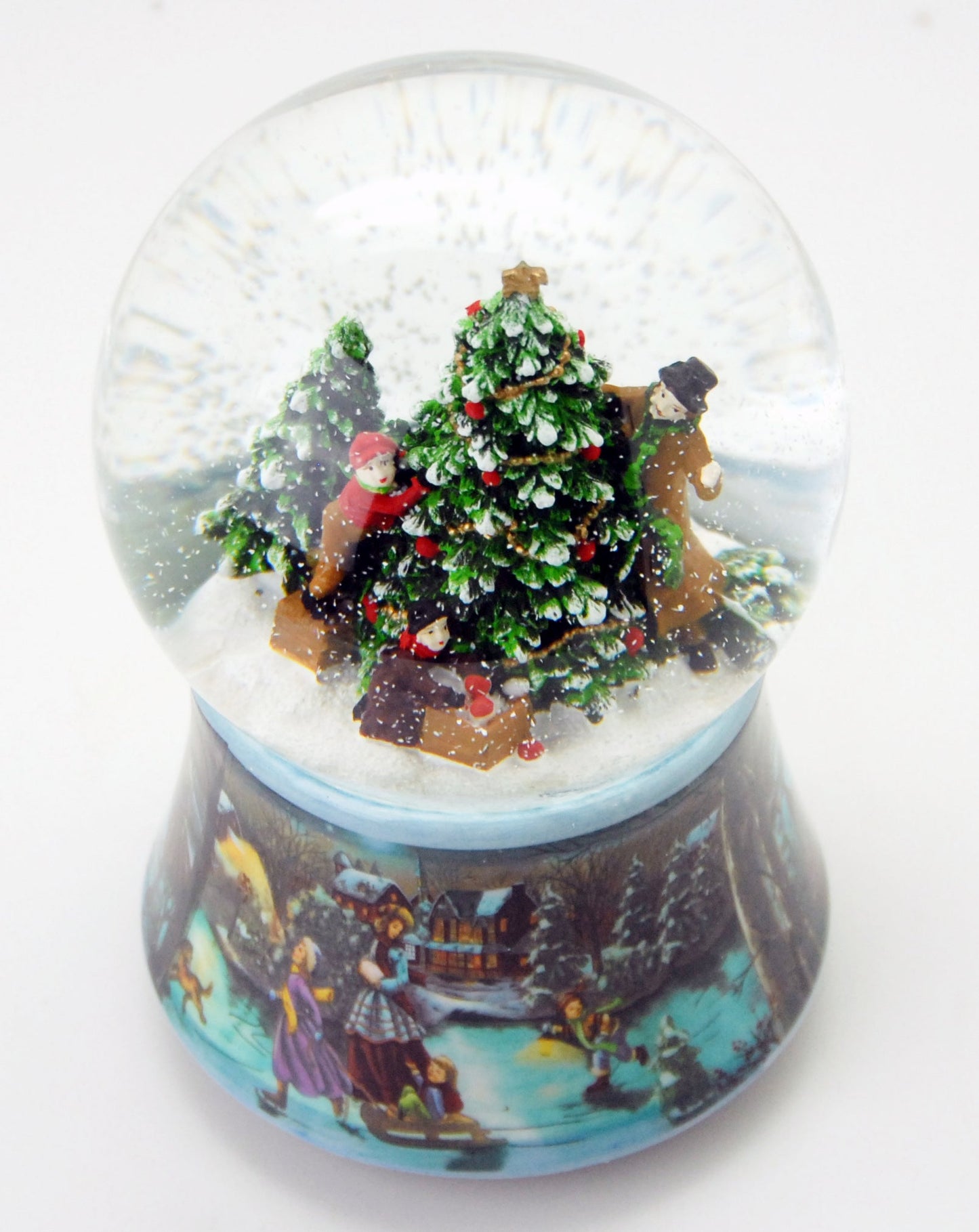 Schneekugel Tannenbaum schmücken auf Sockel Weihnachtsmarkt mit Spieluhr Jingle Bells 10 cm Durchmesser - Schneekugelhaus