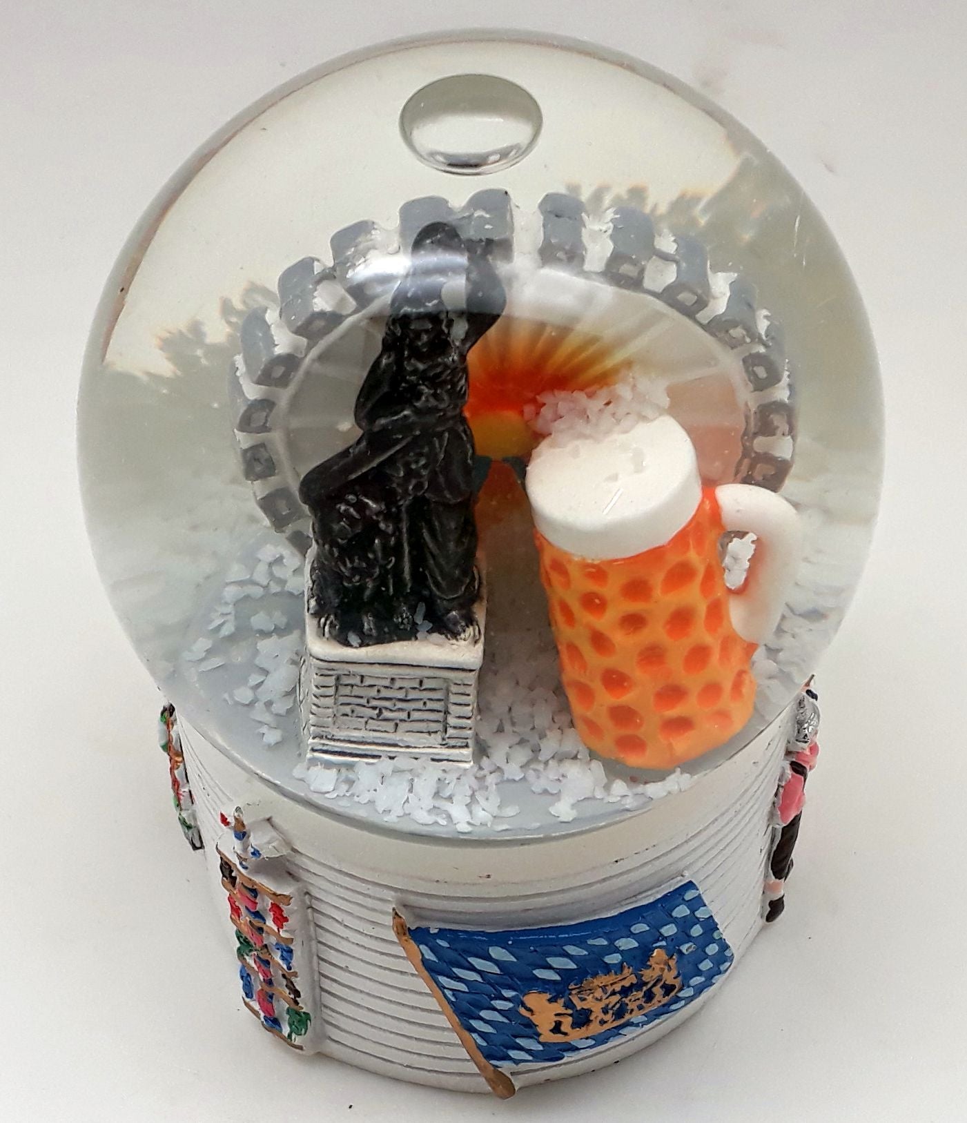 Souvenir Schneekugel München Oktoberfest Bayern - Luftblase - Schneekugelhaus