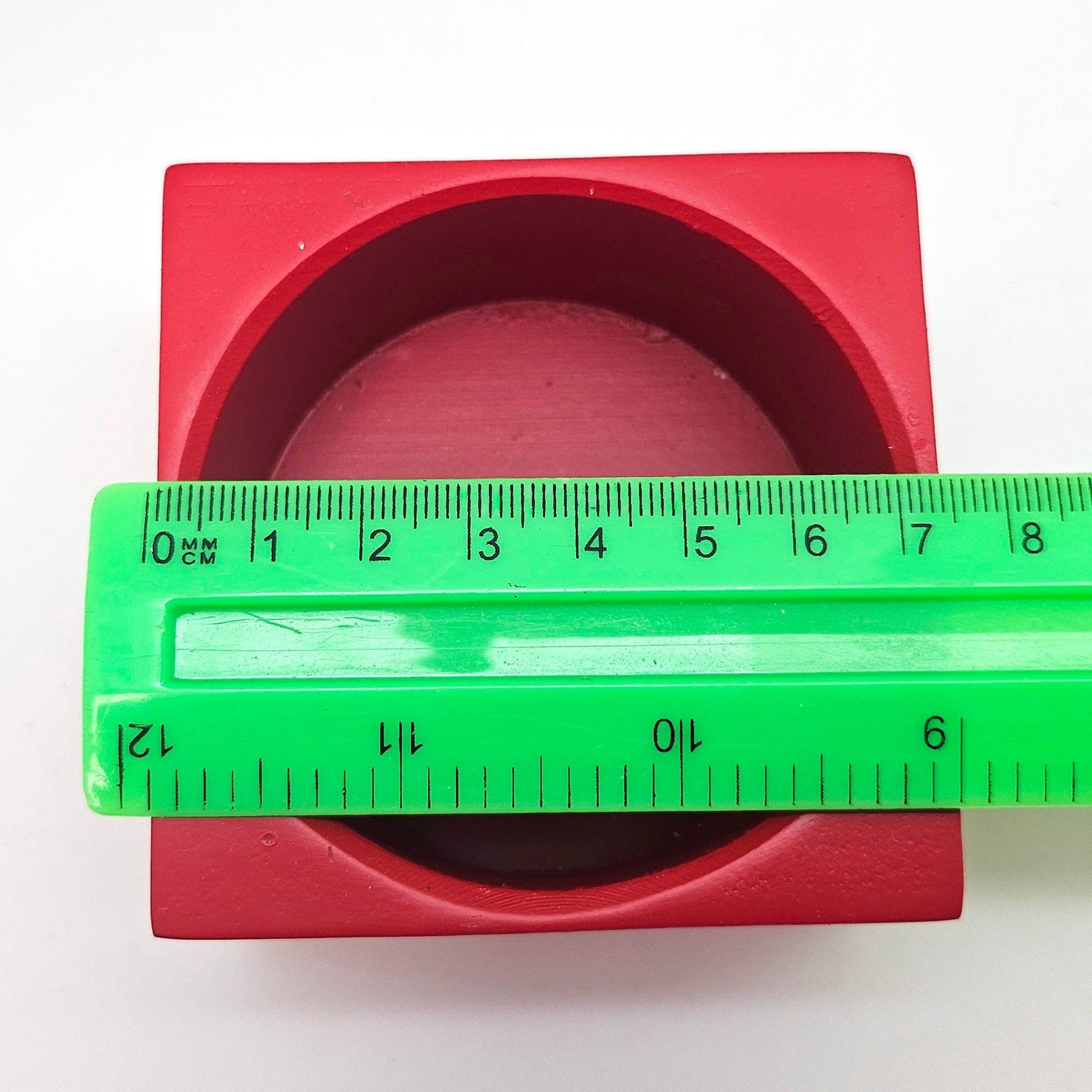100mm Bastelset Polyresin Sockel rot eckig mit DIY - Schneekugel - Schneekugelhaus