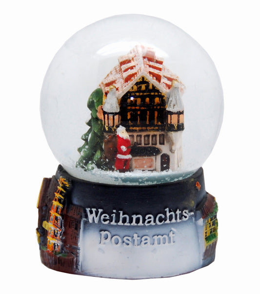Souvenirschneekugel Weihnachtspostamt mit Weihnachtsmarkt 65mm Durchmesser