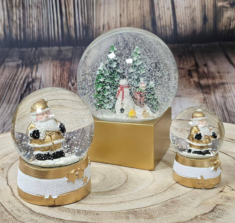 Dekopaket - Schneemann weiß gold mit 3 Schneekugeln in mehreren Größen - Schneekugelhaus