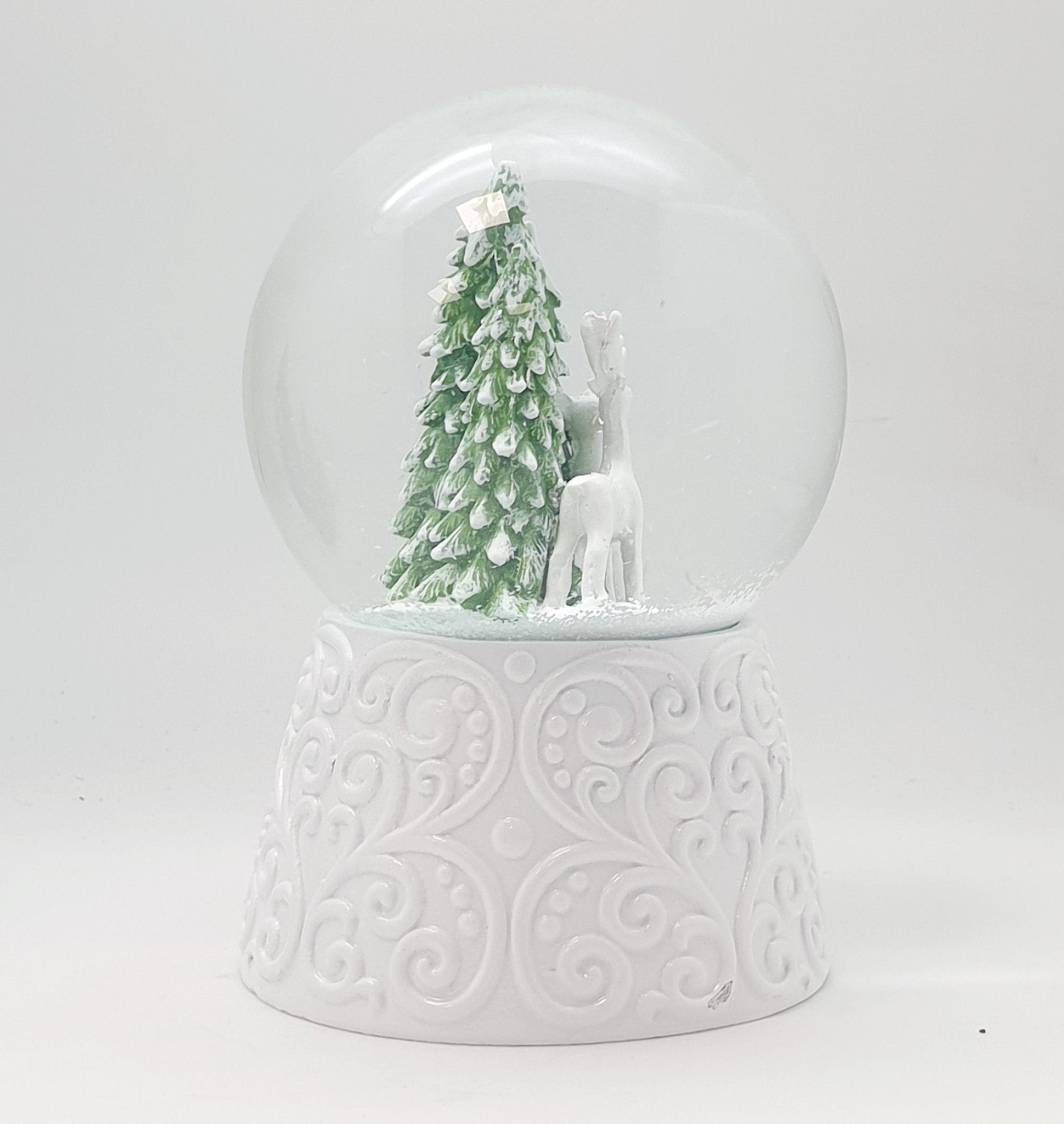 Nostalgische Schneekugel 2 Rehe auf Sockel weiß Ornamente 100 mm Durchmesser mit Spieluhr - Schneekugelhaus