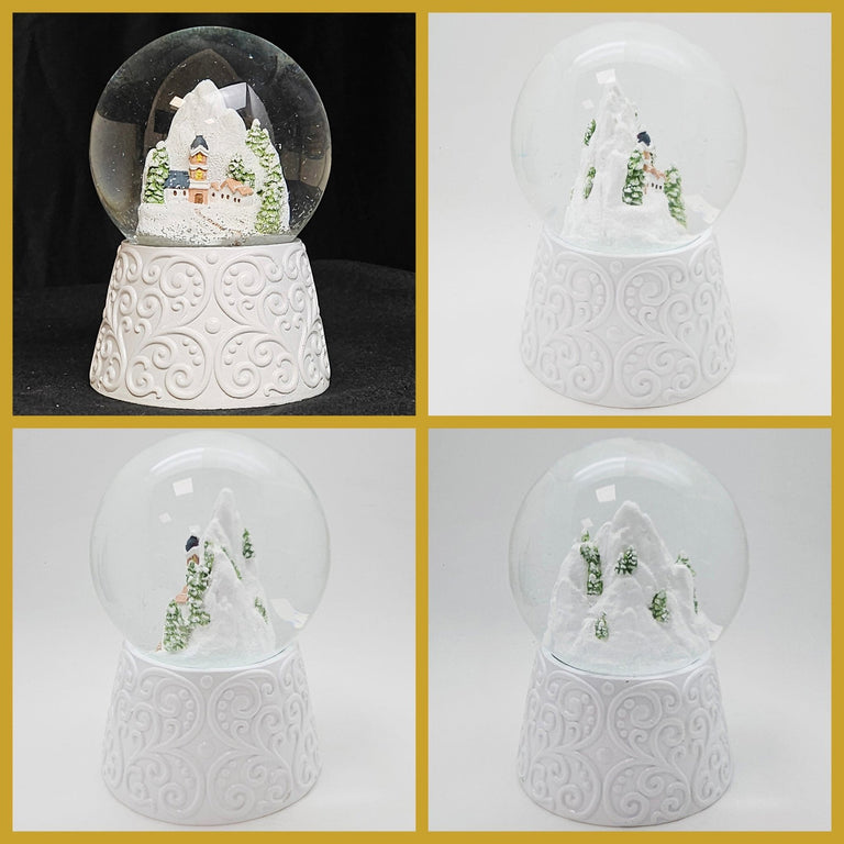 Nostalgische Schneekugel Bergdorf auf Sockel weiß Ornamente 100 mm Durchmesser mit Spieluhr - Schneekugelhaus