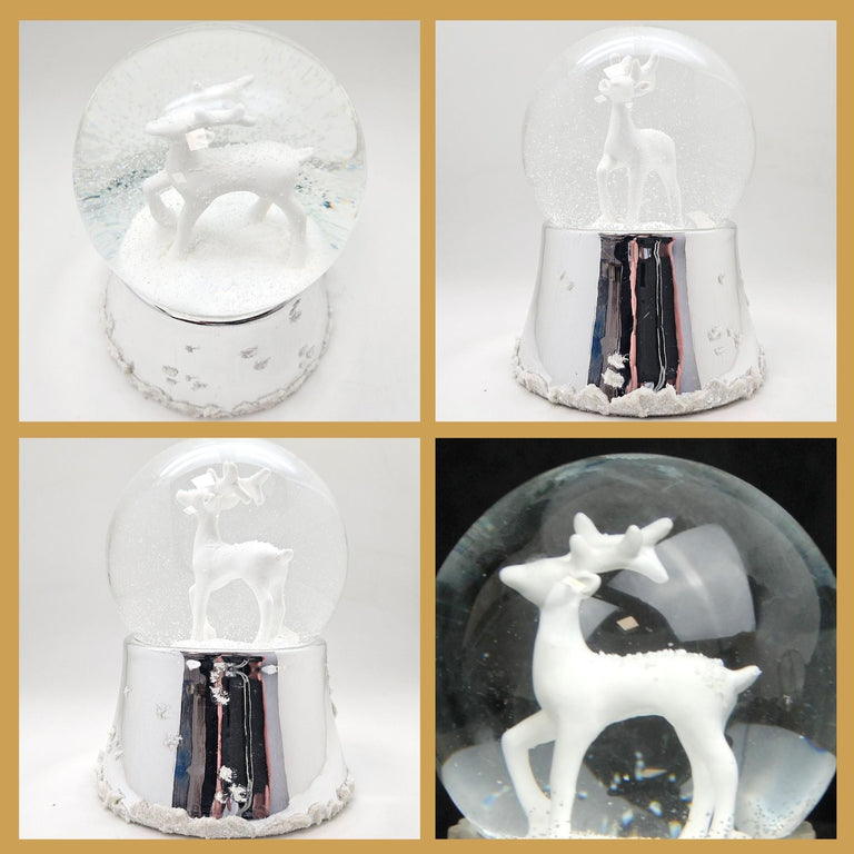 Nostalgische Schneekugel Reh weiß auf Silber Sockel mit Schneeflocken 100 mm Durchmesser mit Spieluhr - Schneekugelhaus