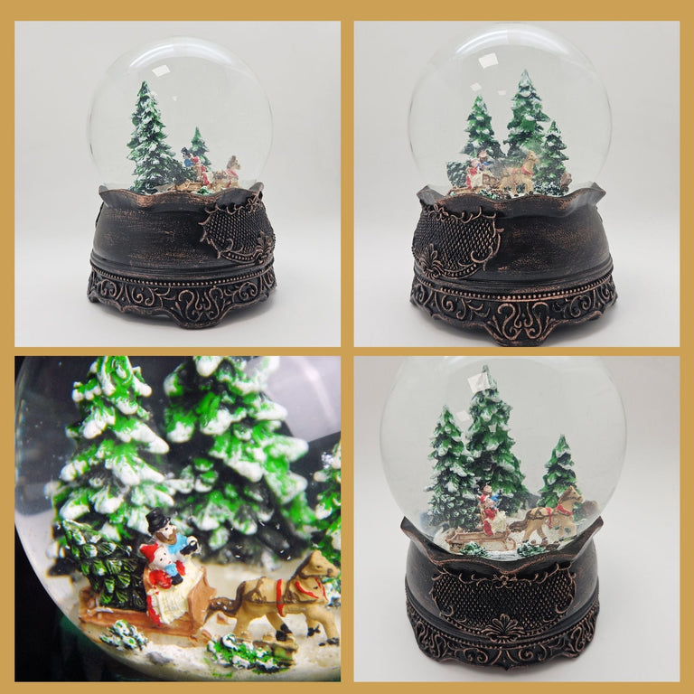 Nostalgische Schneekugel Schlittenfahrt auf Ornamentsockel kupfer antik 100 mm Durchmesser mit Spieluhr - Schneekugelhaus