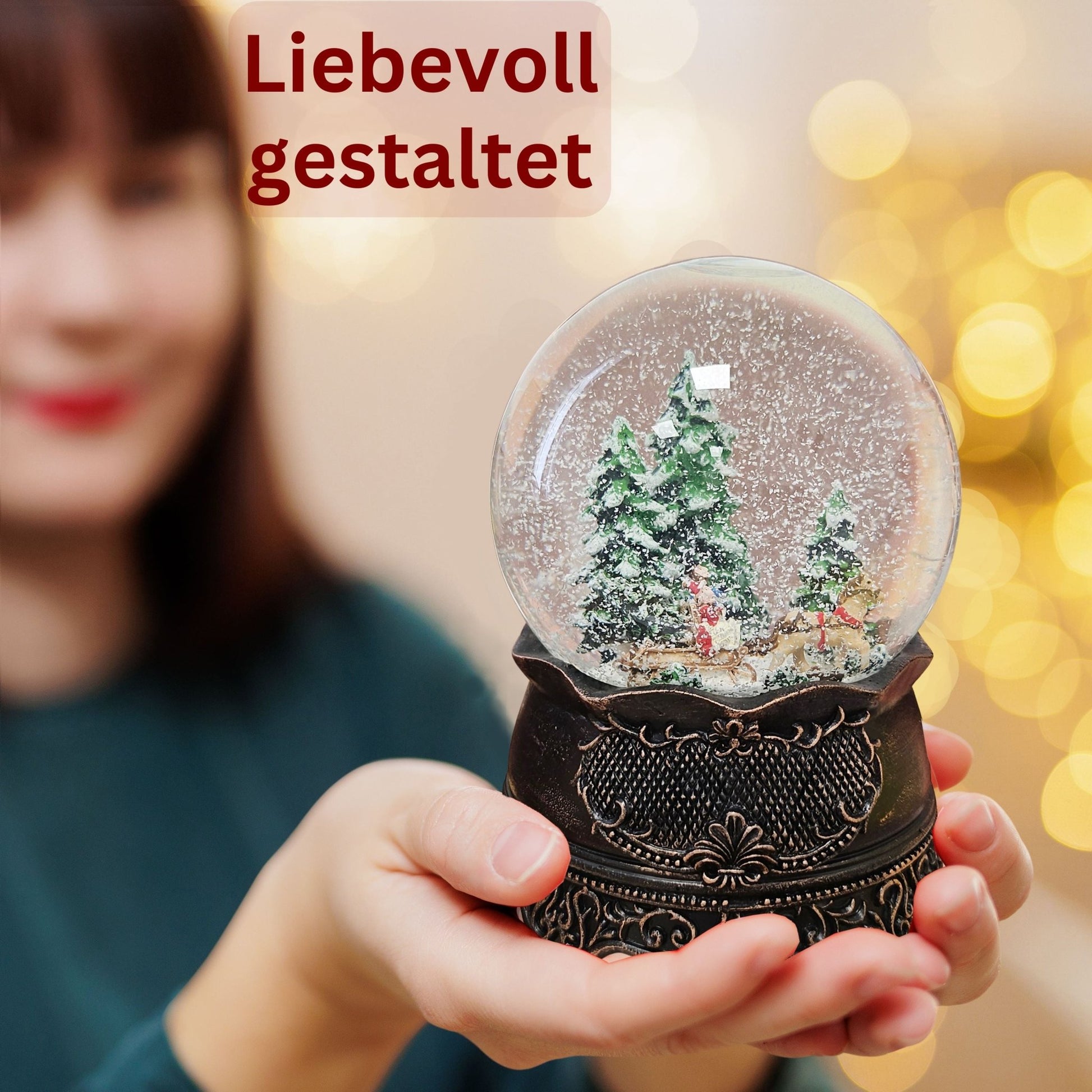 Nostalgische Schneekugel Schlittenfahrt auf Ornamentsockel kupfer antik 100 mm Durchmesser mit Spieluhr - Schneekugelhaus