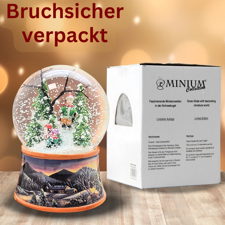 Nostalgische Schneekugel Skifahrer schmücken auf Sockel Winterlandschaft ocker 100 mm Durchmesser mit Spieluhr - Schneekugelhaus