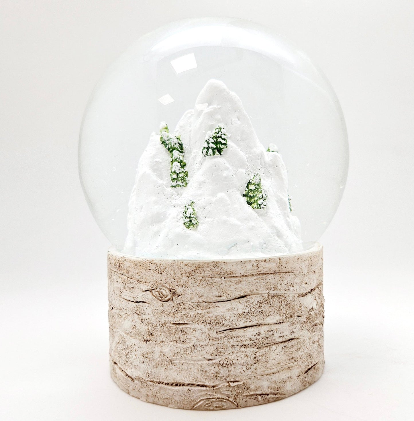 Schneekugel Bergdorf auf Holzsockel "Country - Line" 10 cm Durchmesser - Schneekugelhaus