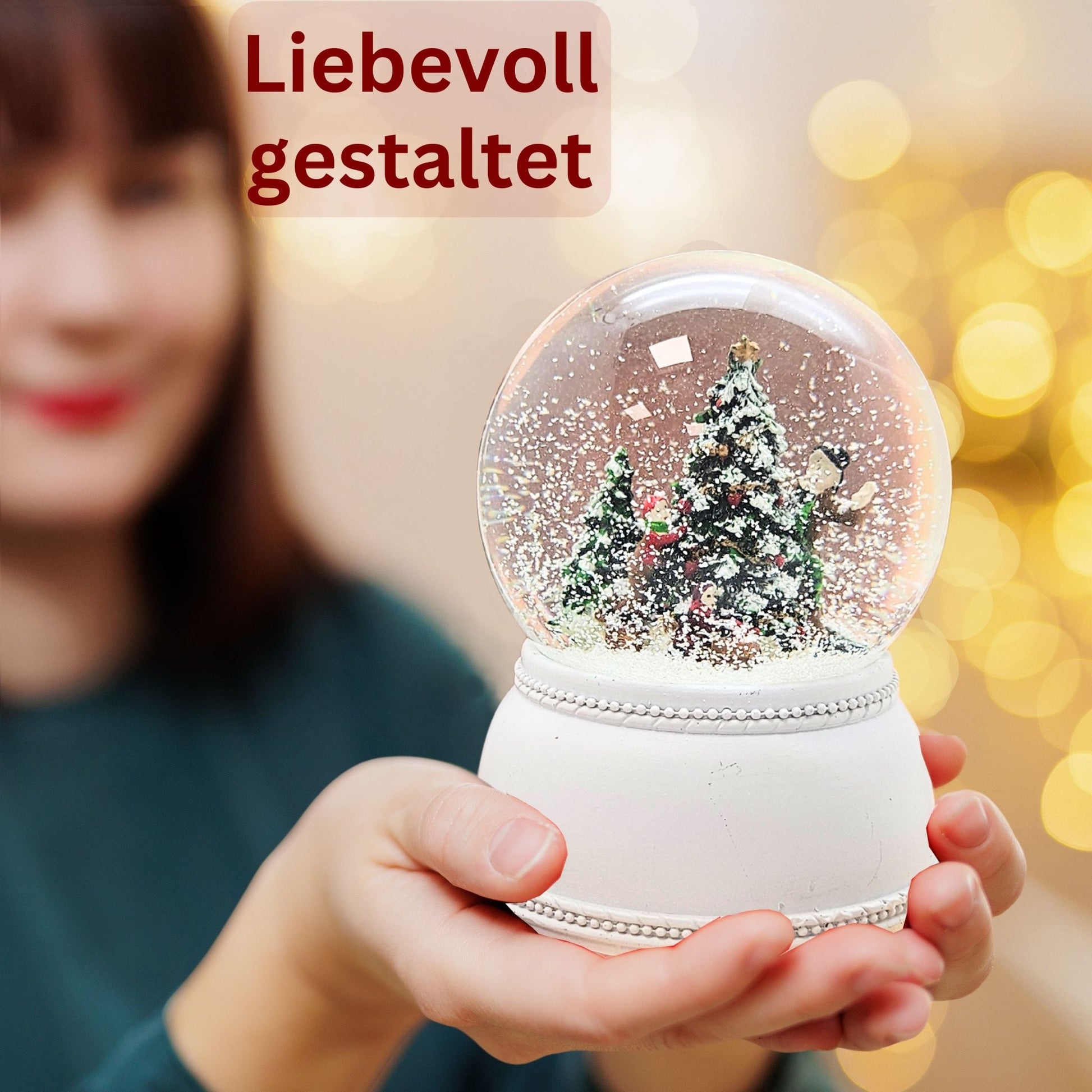 Schneekugel Christbaum schmücken auf Sockel weiß nostalgisch 100 mm Durchmesser mit Spieluhr - Schneekugelhaus