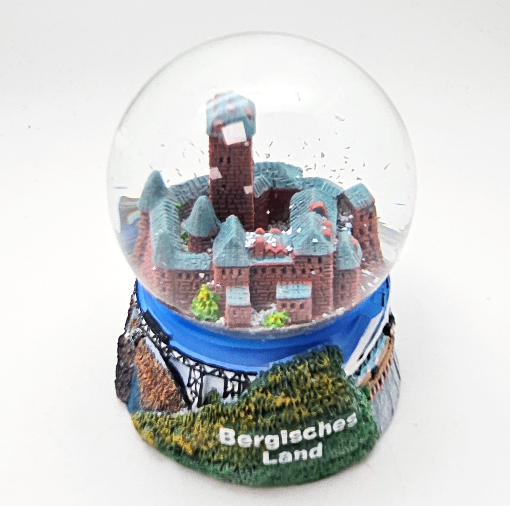 Souvenir Schneekugel Bergisches Land mit Schloss Burg Wuppertal Schwebebahn B: 6,5 H: 8,5 - Schneekugelhaus