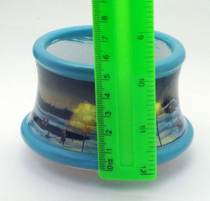 100mm Bastelset Porzellan Sockel Winterlandschaft Eisläufer blauer Rand mit DIY-Schneekugel für Spieluhr - Schneekugelhaus