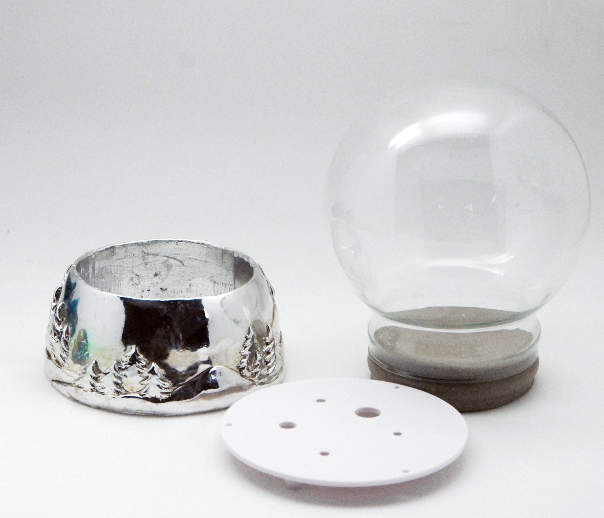 100mm-Do-it-Yourself Schneekugel mit Sockel Porzellan silber Landschaft für Spieluhr - Schneekugelhaus