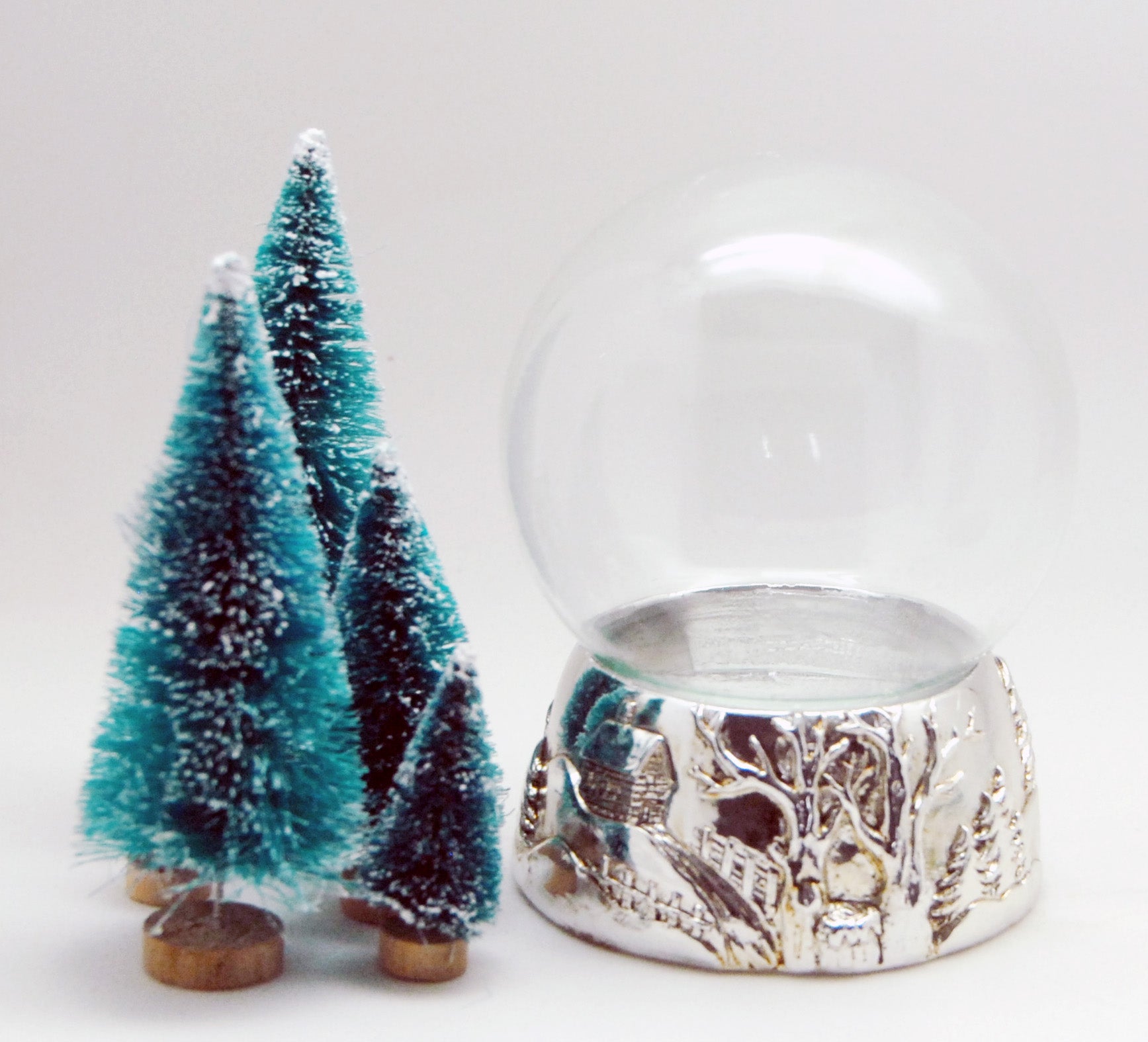 100mm-Do-it-Yourself Schneekugel mit Sockel Porzellan silber Landschaft für Spieluhr - Schneekugelhaus