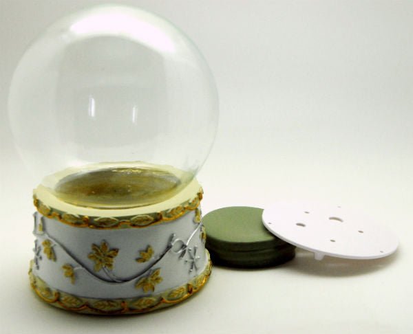 120mm-Do-it-Yourself Schneekugel mit weißem Sockel und Bordüre in gold - Schneekugelhaus