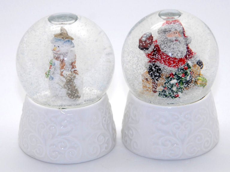2 hochwertige Schneekugeln mit weißem Porzellansockel - Schneemann mit Hund und Weihnachtsmann 65mm Durchmesser - Luftblase - Schneekugelhaus