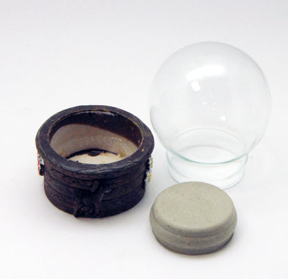65mm-Do-it-Yourself Schneekugel mit Glas und Sockel Hüttengruß Bastelset - Schneekugelhaus