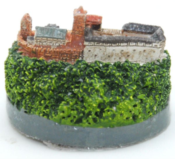 Bastel-Figur Wartburg für DIY Schneekugel - Schneekugelhaus