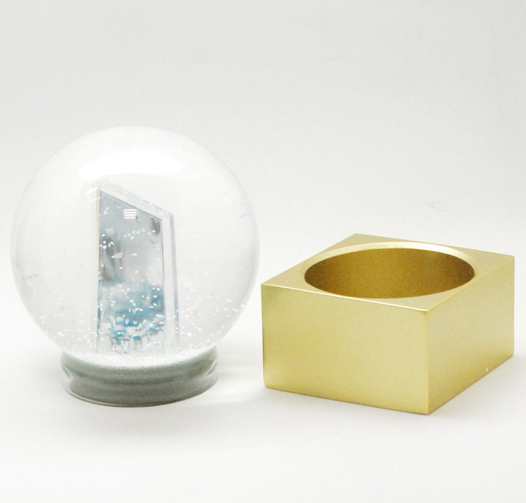 Bastelset mit 100mm Glas für DIY-Schneekugel mit Fotoeinsatz mit Polyresin-Sockel gold eckig - Schneekugelhaus