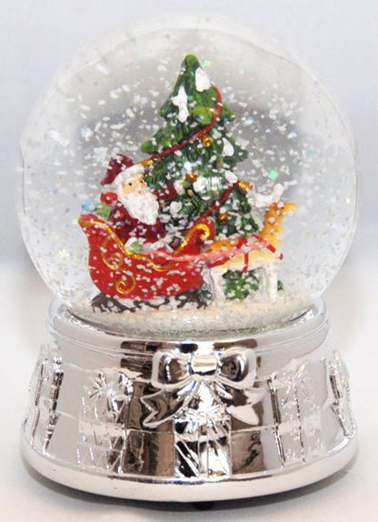Edle Schneekugel Santa mit Christbaum mit Silber-Sockel Geschenkschleife und Spieluhr - Schneekugelhaus