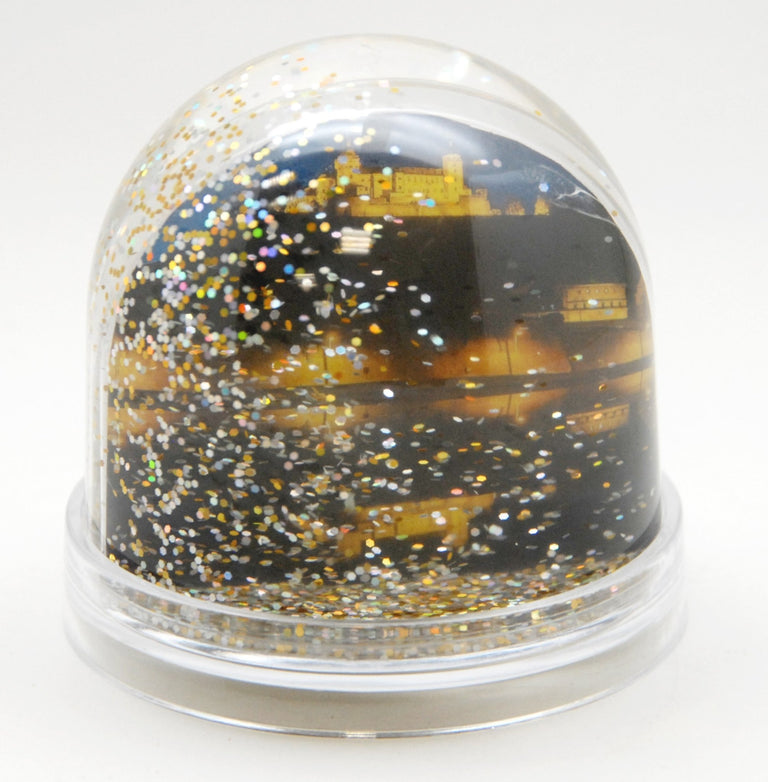 Foto-Schneekugel groß mit transparentem Sockel - silber gold Glitzer - Schneekugelhaus