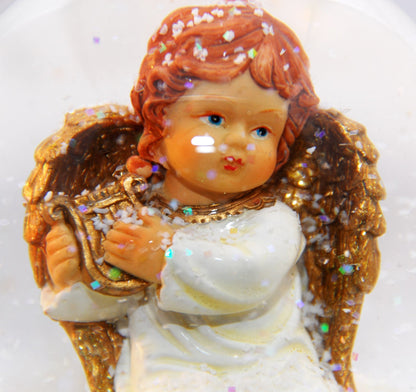 Schneekugel Engel beige/weiß mit Harfe mit Spieluhr - Schneekugelhaus