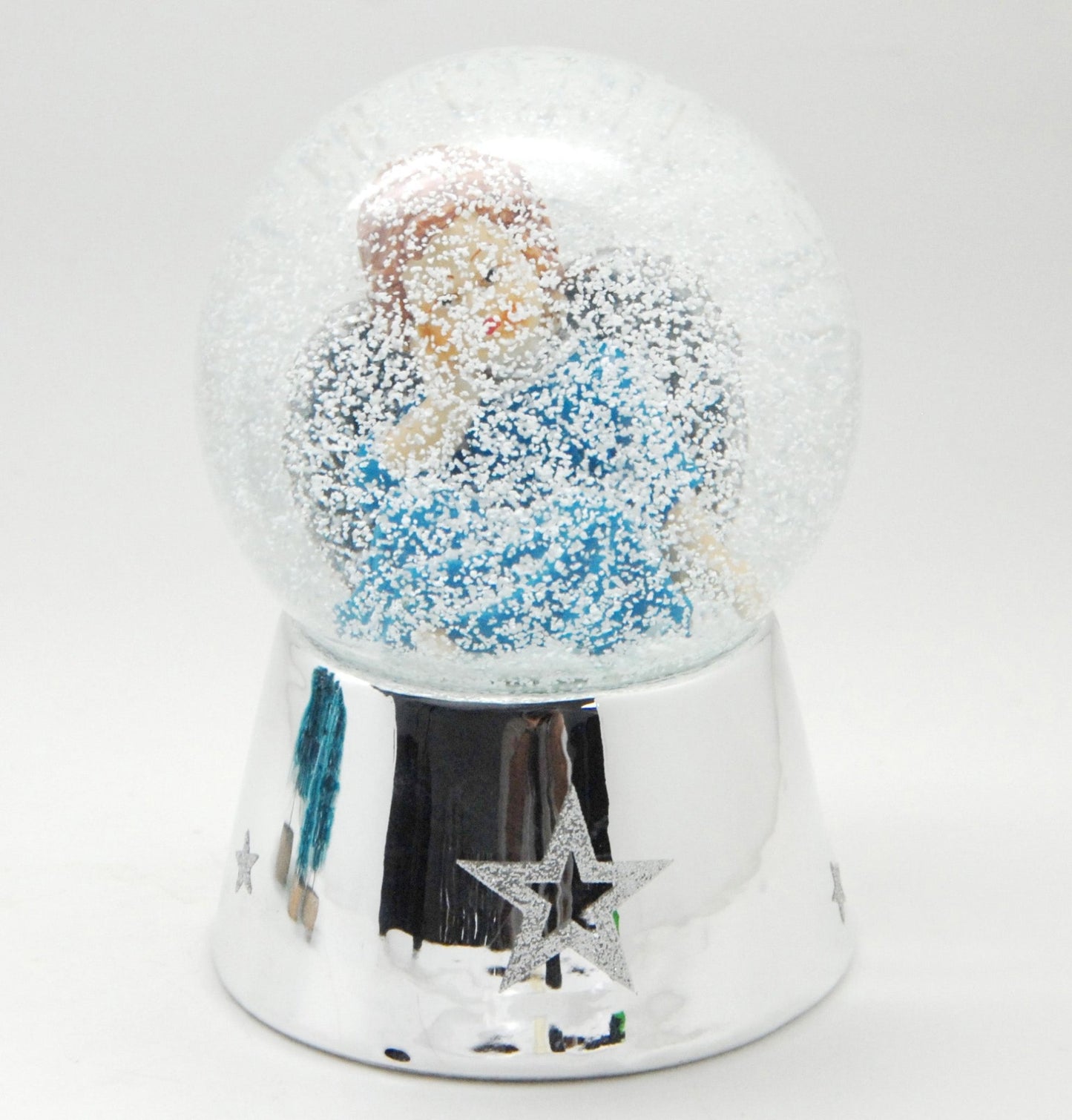 Schneekugel Engel blau auf Sockel Silber mit Sternen mit Spieluhr - Schneekugelhaus