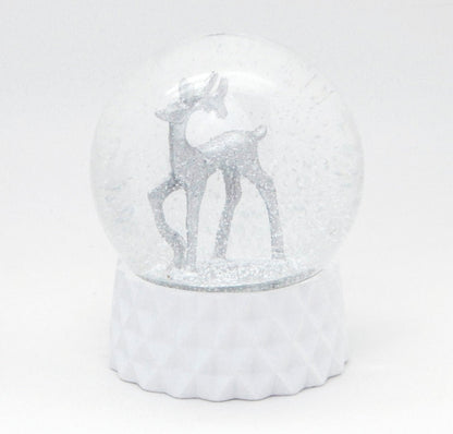 Schneekugel Hirsch silber auf weiß Sockel kubisch "PURE-Line" 10 cm Durchmesser - Schneekugelhaus