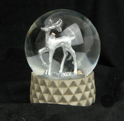 Schneekugel Hirsch silber sand farben kubisch "PURE-Line" 10 cm Durchmesser - Schneekugelhaus