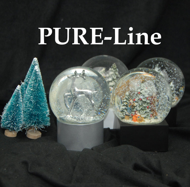 Schneekugel Schneemann bauen auf Sockel weiß eckig "PURE-Line" 10 cm Durchmesser - Schneekugelhaus