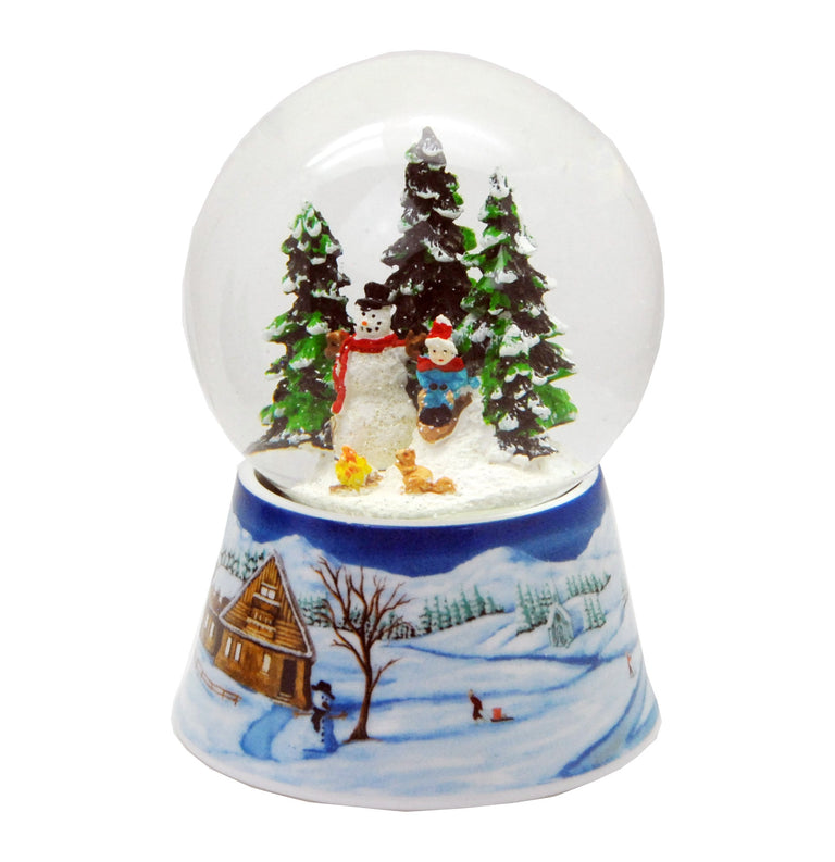 Schneekugel Schneemann bauen mit Lagerfeuer auf Sockel Winterlandschaft mit Spieluhr 10 cm Durchmesser - Schneekugelhaus