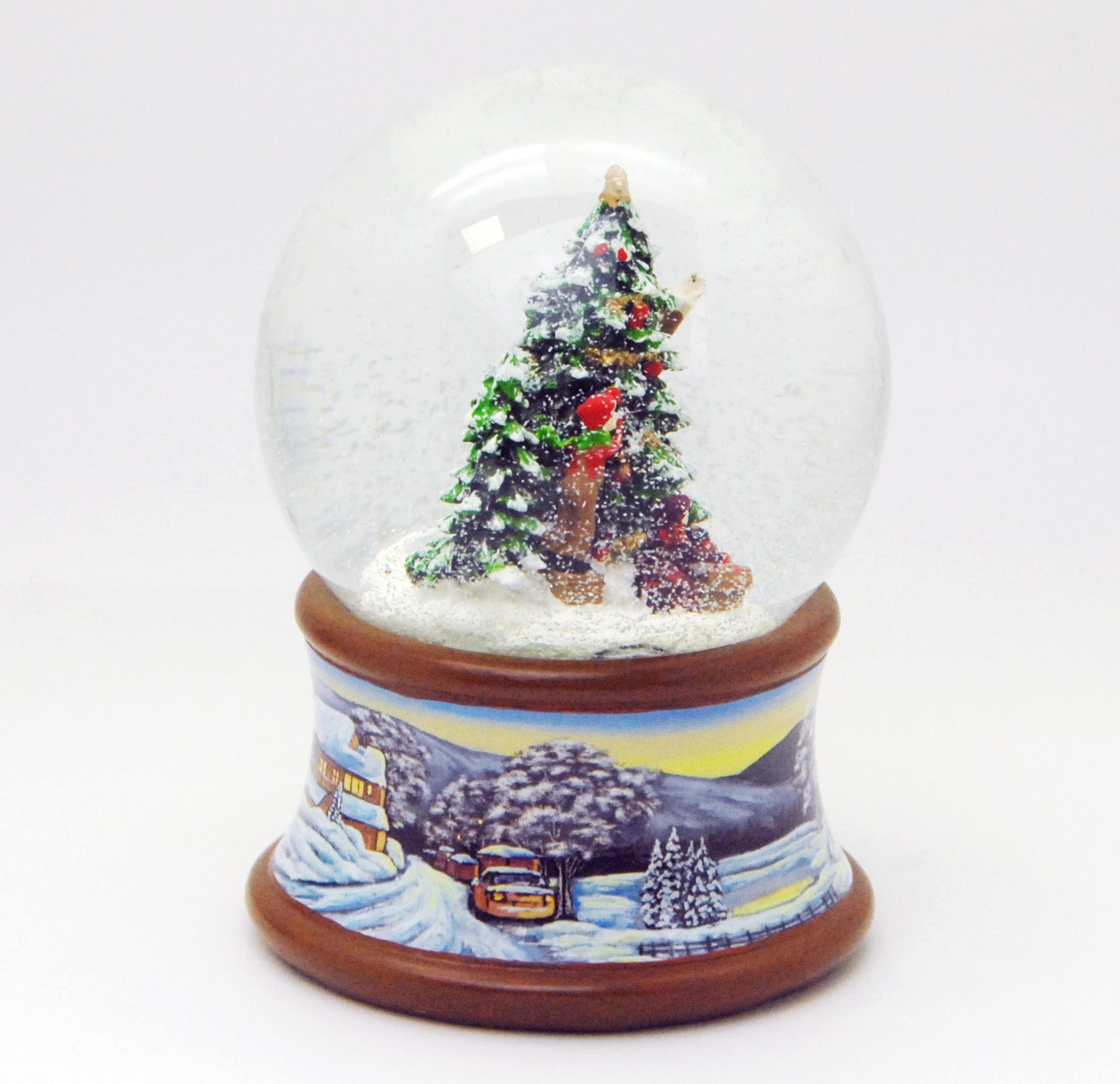 Schneekugel Weihnachtsbaum schmücken auf Sockel Winterlandschaft braun mit Spieluhr - Schneekugelhaus