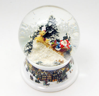 Schneekugel Weihnachtsmann auf Schlitten auf Sockel nostalgische Häuserlandschaft mit Spieluhr 10 cm Durchmesser - Schneekugelhaus