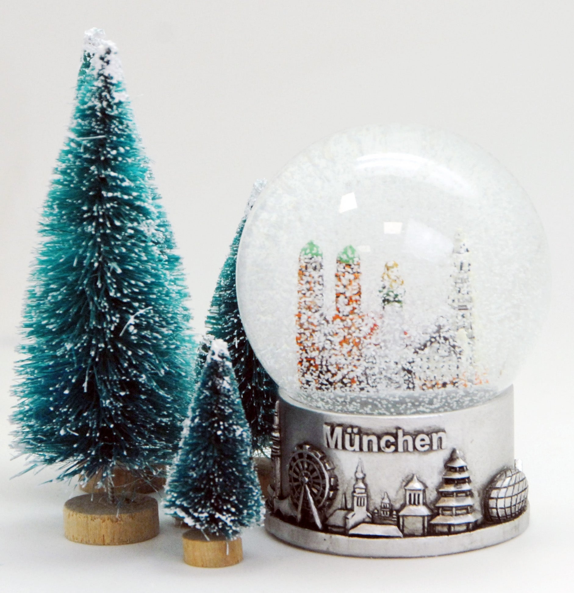 Souvenir Schneekugel München Skyline 80mm - Schneekugelhaus