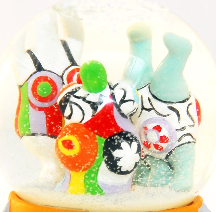 Souvenirschneekugel Hannover Nanas - Schneekugelhaus