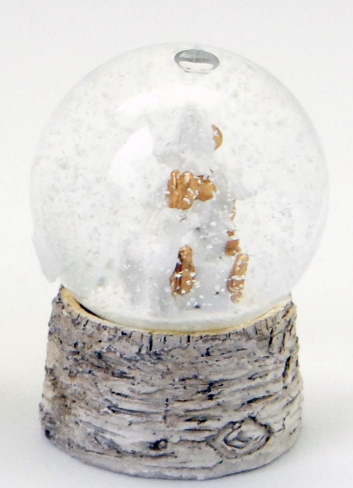 Süße Minikugel mit Reh,Schlitten und Tannenbaum in weiß und gold auf Holzsockel Luftblase - Schneekugelhaus